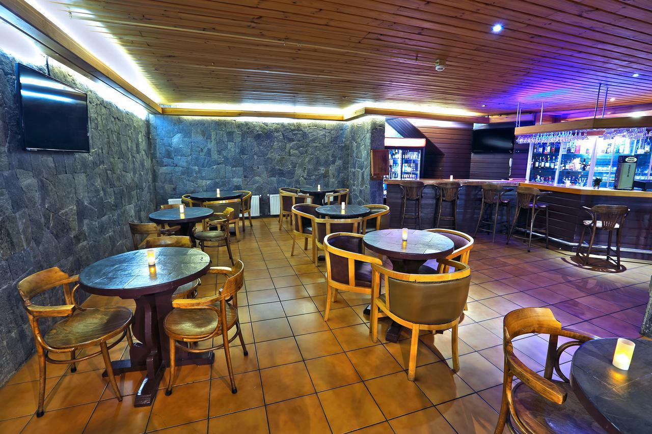 Hotel Termas El Corazon San Esteban Exterior foto